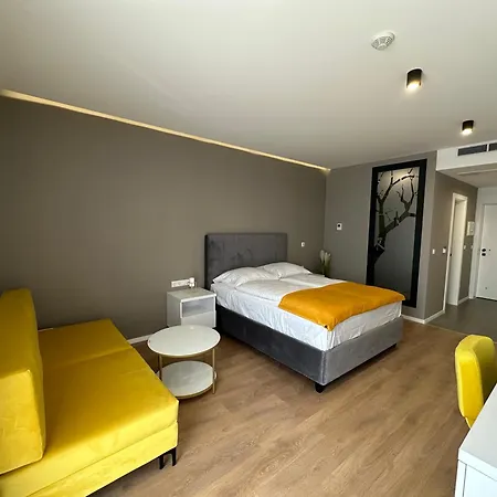 Gold Jet Szálloda 4*