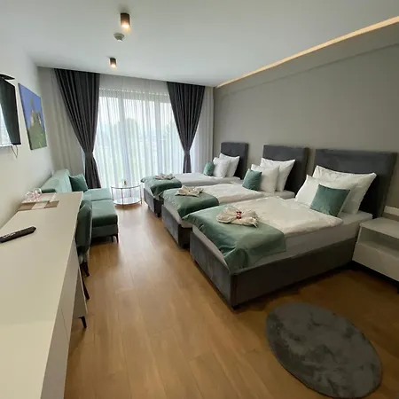 Gold Jet Hotel